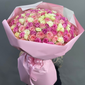 Букет из 151 кенийской розы микс (40 см) в Ступино