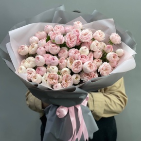 Букет из 25 кустовых роз Мэнсфилд Парк (60 см) в Ступино