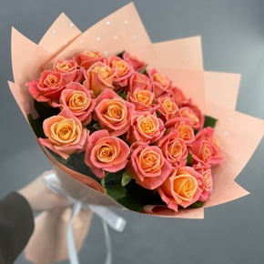 Букет из 25 роз Мисс Пигги (50 см) в Ступино