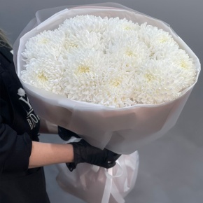 Букет из 11 белых хризантем  в Ступино