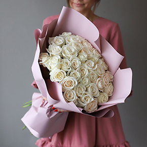 Букет 35 белоснежных роз (50 см) в Ступино