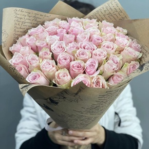 Букет из 51 пастельной розы (40 см) в Ступино