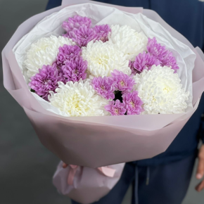 Букет "Вместе с тобой" из нежных хризантем в Ступино