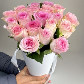 Букет из 21 розы Кения в конусе в Ступино