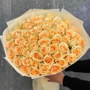 Букет из 51 розы Аваланж (60 см) в Ступино
