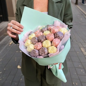 Букет 25 шоколадных пионов в Ступино