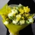 Букет из ранункулюсов и мимозы в Ступино